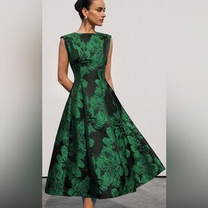 Elegant Green Floral Women's Dress
